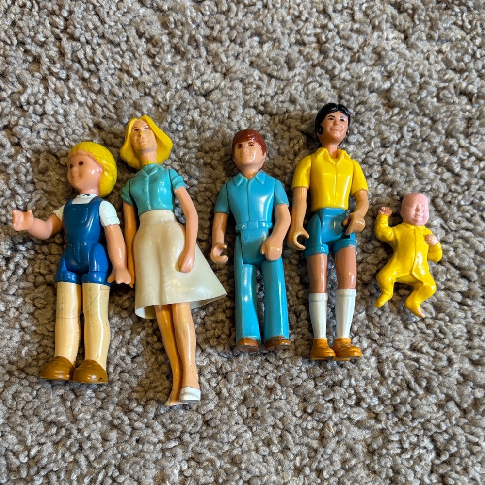 1970s fisher price loving family figurines